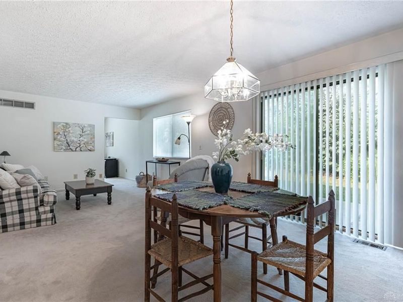 992 Walnut Court, Mason, OH 45040 Photo 6