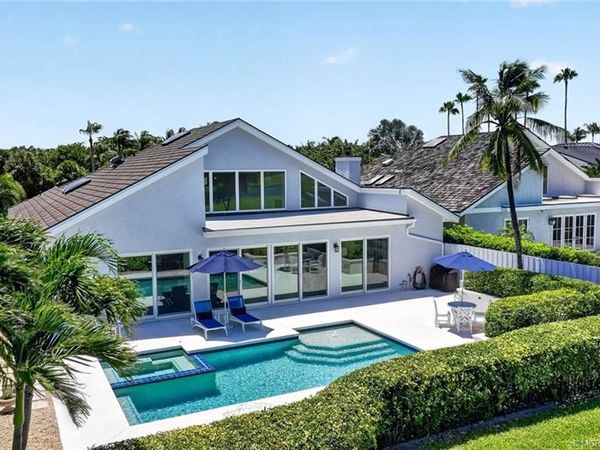 6943 SE Harbor Circle, Stuart, FL 34996