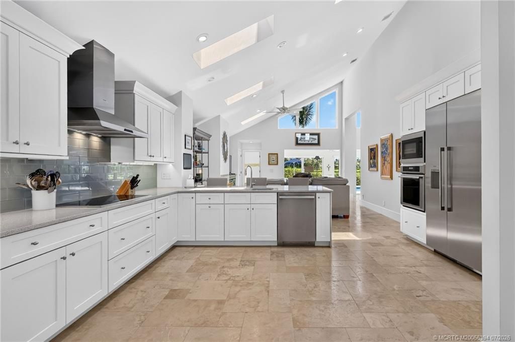 6943 SE Harbor Circle, Stuart, FL 34996 Photo