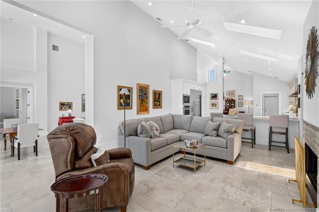 6943 SE Harbor Circle, Stuart, FL 34996 Photo