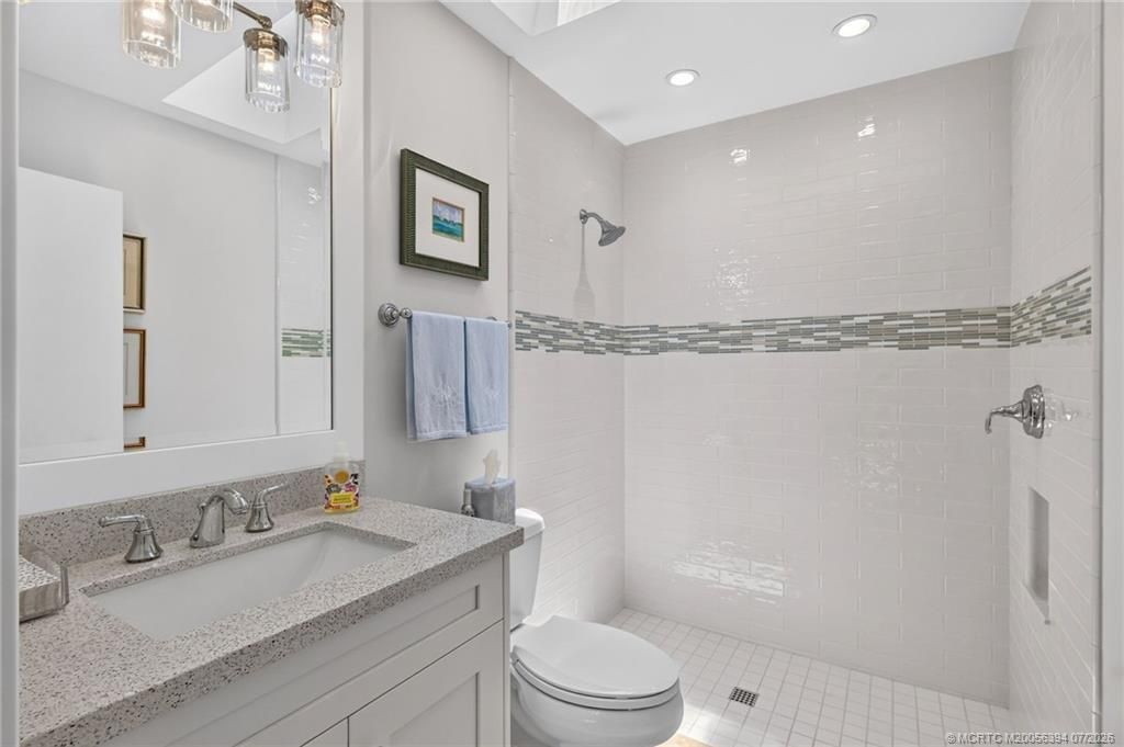 6943 SE Harbor Circle, Stuart, FL 34996 Photo