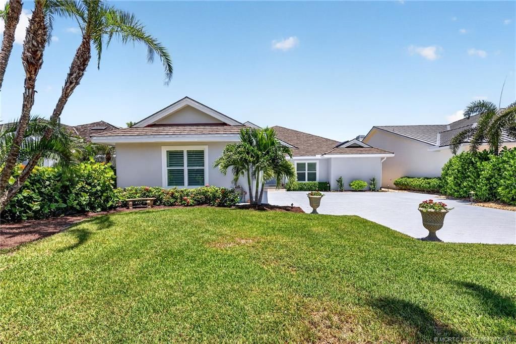6943 SE Harbor Circle, Stuart, FL 34996 Photo