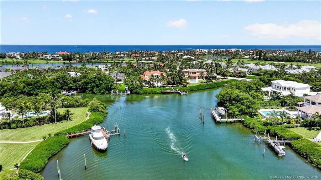 6943 SE Harbor Circle, Stuart, FL 34996 Photo