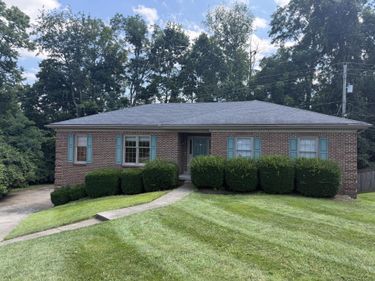 1112 Pepperhill Circle, Lexington, KY 40502