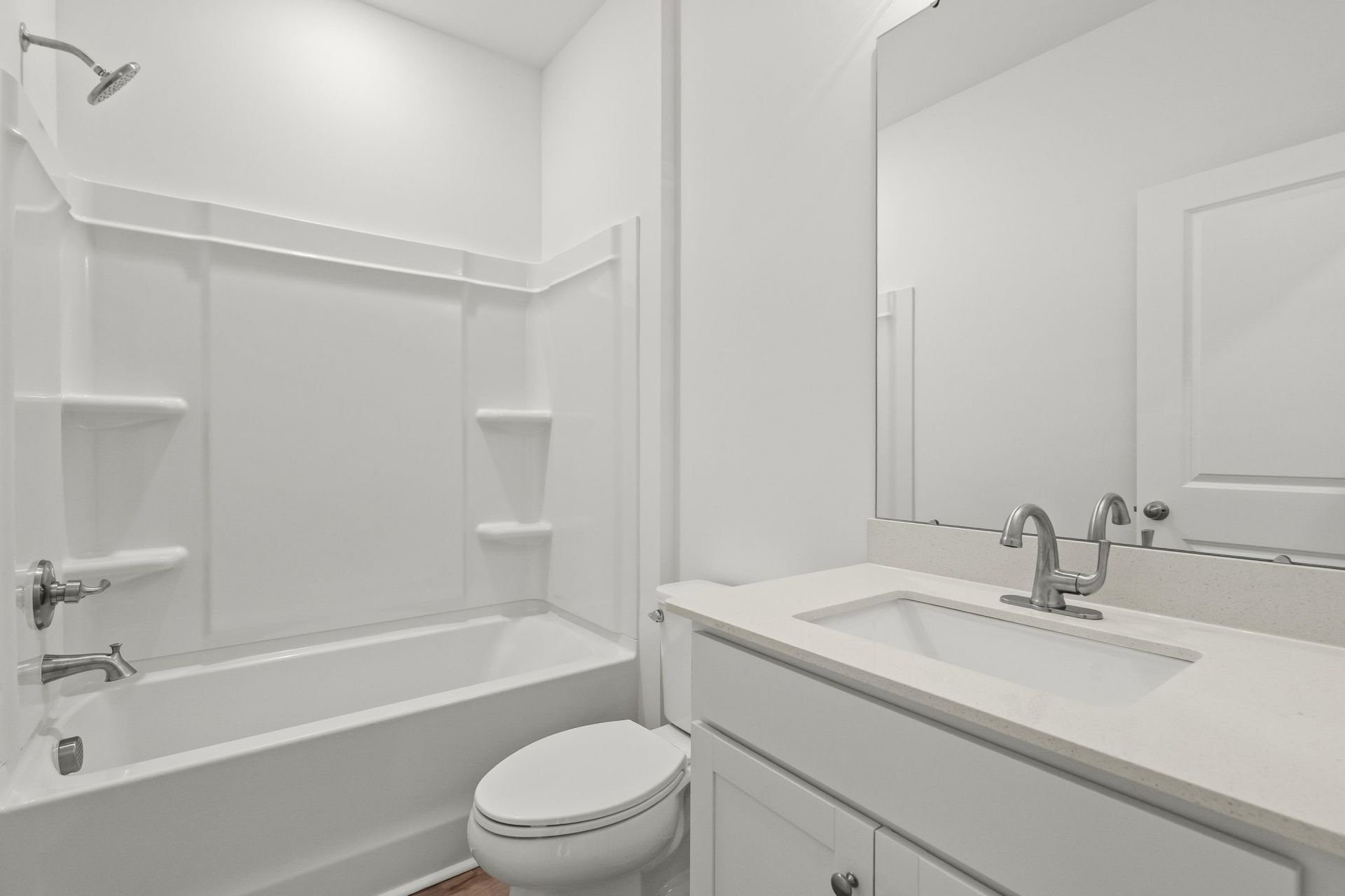 409 Joseph St Photo 30