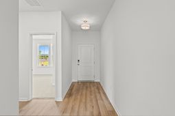 409 Joseph St photo 4