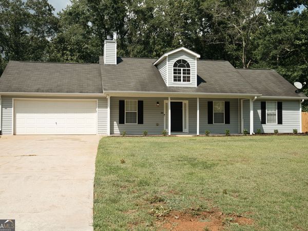 1215 Browns Country Lane, Locust Grove, GA 30248
