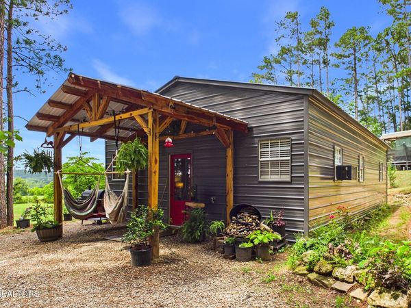 365 County Road 38, Riceville, TN 37370