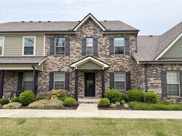 5628 Maples Retreat Drive , Murfreesboro, TN 37127