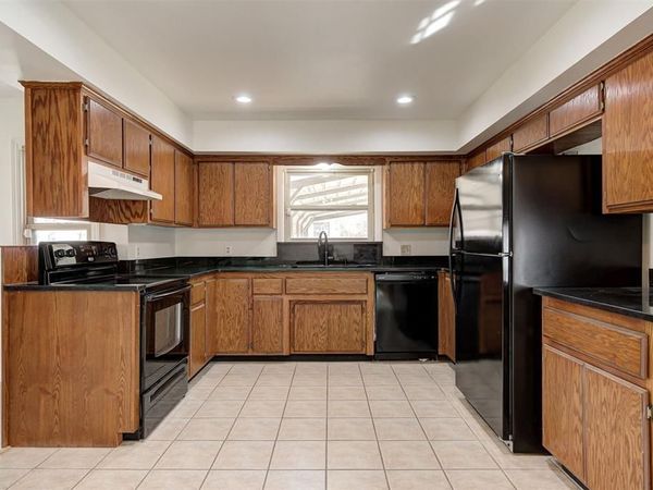2532 NW 38th Street, Oklahoma City, OK 73112