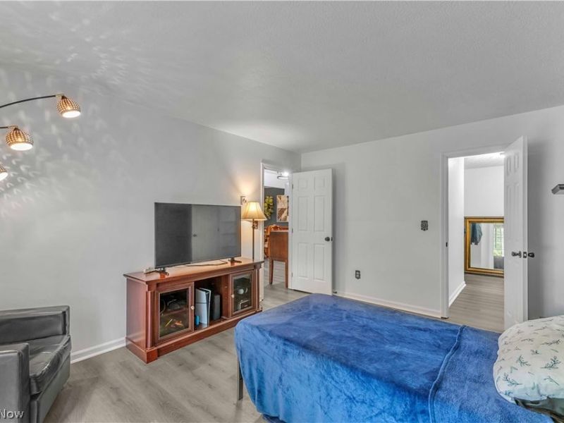4704 Venice Heights Boulevard, Unit 210, Sandusky, OH 44870 Photo 17