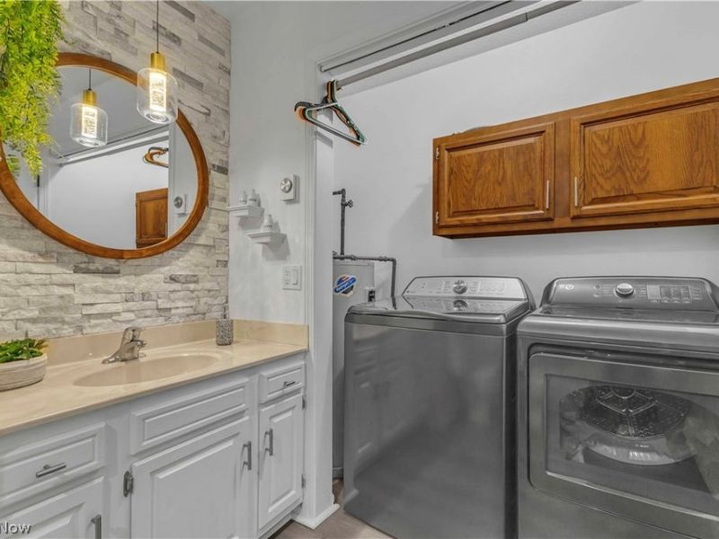 4704 Venice Heights Boulevard, Unit 210, Sandusky, OH 44870 Photo 23