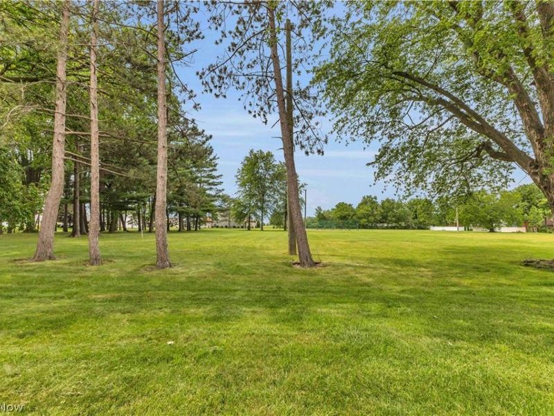 4704 Venice Heights Boulevard, Unit 210, Sandusky, OH 44870 Photo 25