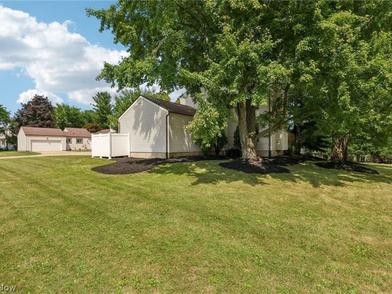 3695 Englewood Drive, Stow, OH 44224 Photo 46