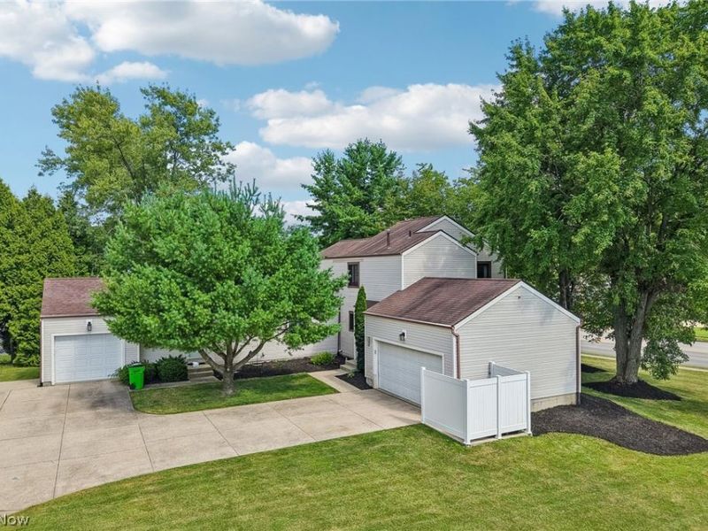 3695 Englewood Drive, Stow, OH 44224 Photo 49