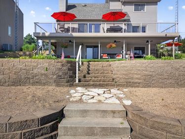 13546 Postier Drive NW, Oronoco, MN 55960