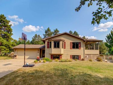 903 North St E, Park Rapids, MN 56470