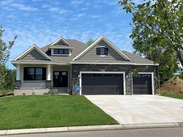 1471 Palmer Drive N, Lake Elmo, MN 55042