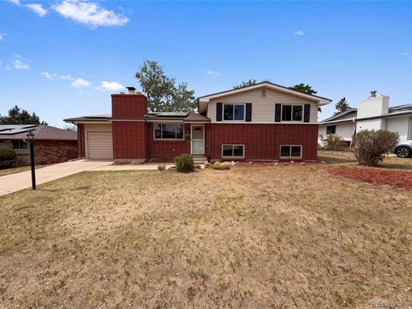 885 W 7th Avenue Drive , Broomfield, CO 80020