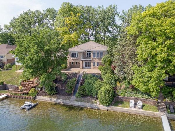 2175 Wamplers Heights Drive, Brooklyn, MI 49230