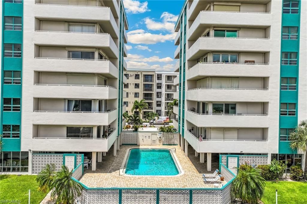 4807 Sunset Ct, Unit 501, Cape Coral, FL 33904 Photo