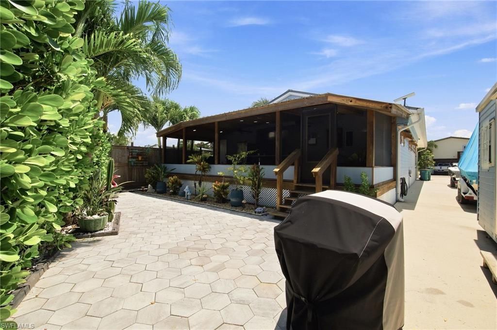 253 Worley St , Chokoloskee, FL 34138 Photo