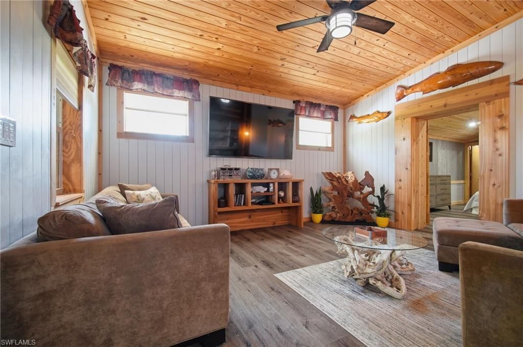 253 Worley St , Chokoloskee, FL 34138 Photo