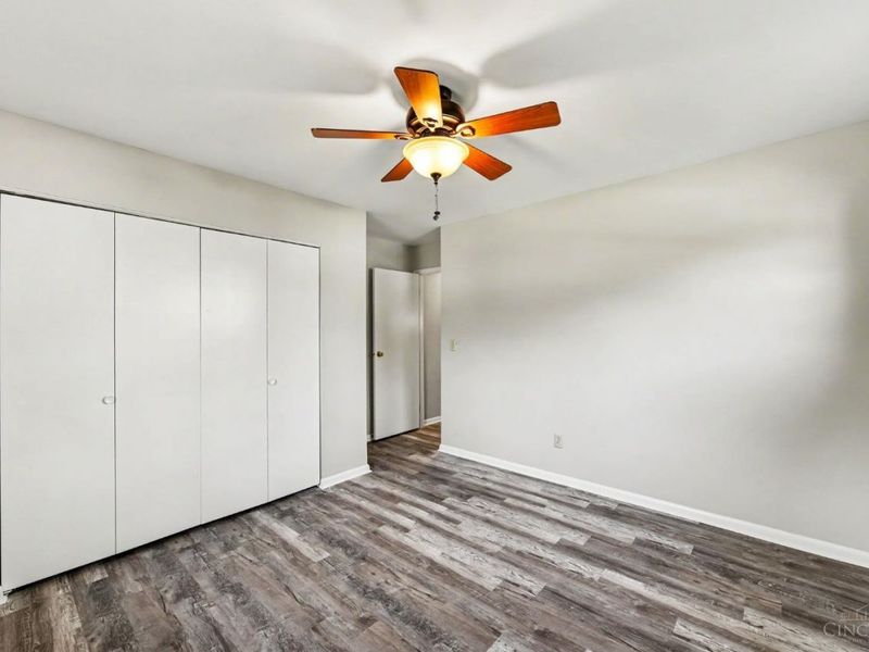 465 Debonhill Court, Cincinnati, OH 45238 Photo 13