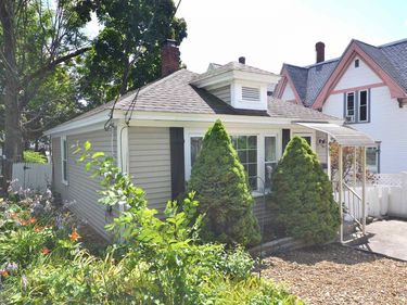 461 Manchester Street, Manchester, NH 03103