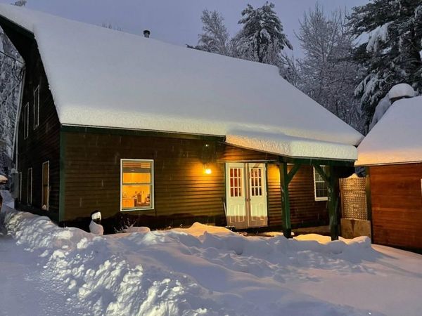 16 Old Farm Road, Unit #1, Winhall, VT 05340