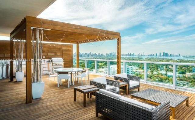 2901 Collins Ave , Unit 1602, Miami Beach, FL 33140 Photo