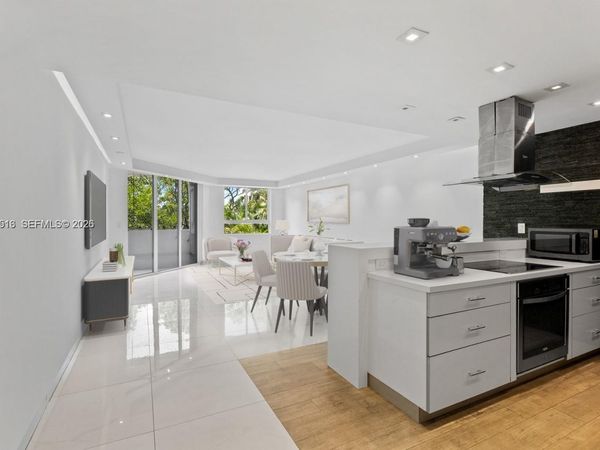 181 Crandon Blvd , Unit 207, Key Biscayne, FL 33149