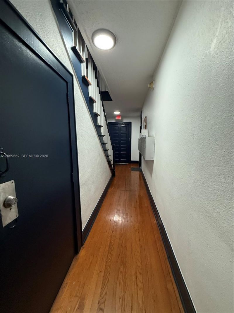 124 Mendoza Ave, Unit 3, Coral Gables, FL 33134 Photo