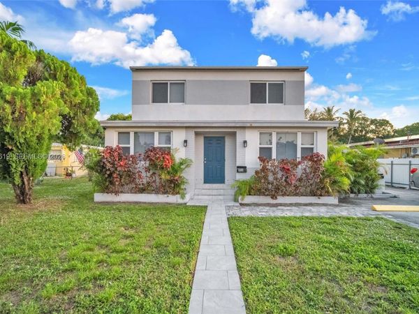 3030 NW 16th St , Unit 1, Miami, FL 33125