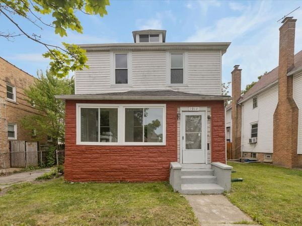 1912 Emerson Street, Evanston, IL 60201