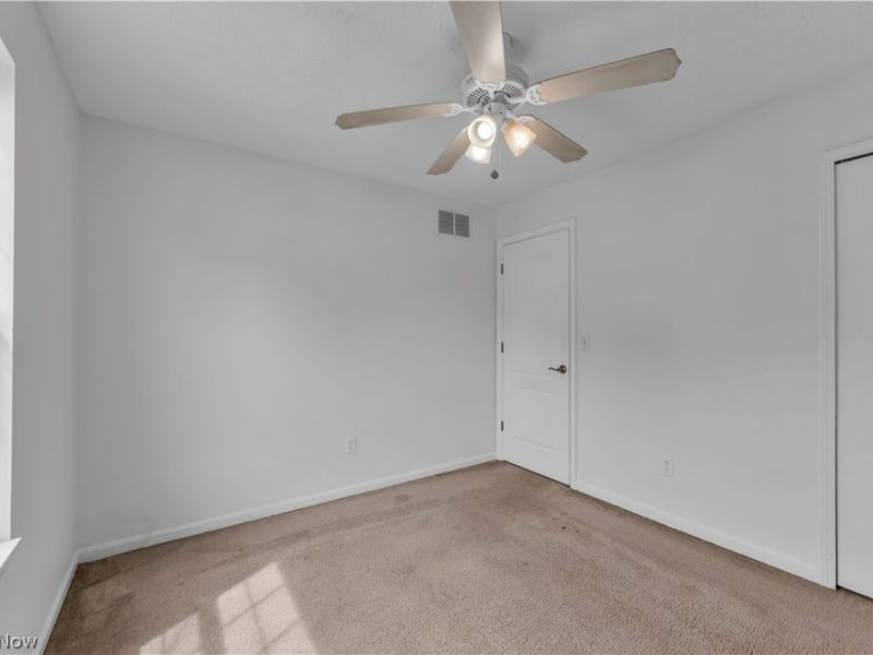 1917 Lexington Avenue, Lorain, OH 44052 Photo 12