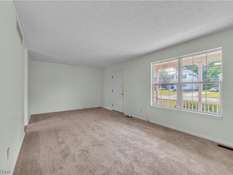 1917 Lexington Avenue, Lorain, OH 44052 Photo 3