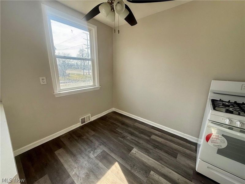 2027 Warrensville Center Road, South Euclid, OH 44121 Photo 7