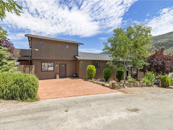 4537 Mt Pinos Way, Frazier Park, CA 93225