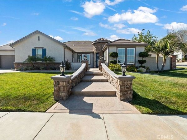 13558 Applegate Court, Rancho Cucamonga, CA 91739