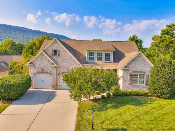 713 Shearer Cove Road, Chattanooga, TN 37405