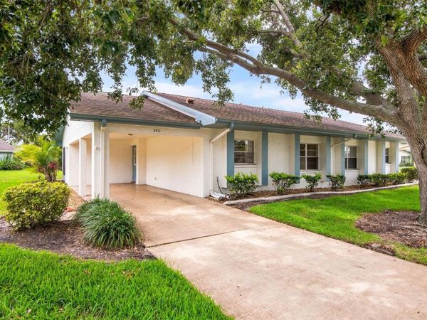 2011 HADRIAN COURT , Unit 2011, SUN CITY CENTER, FL 33573