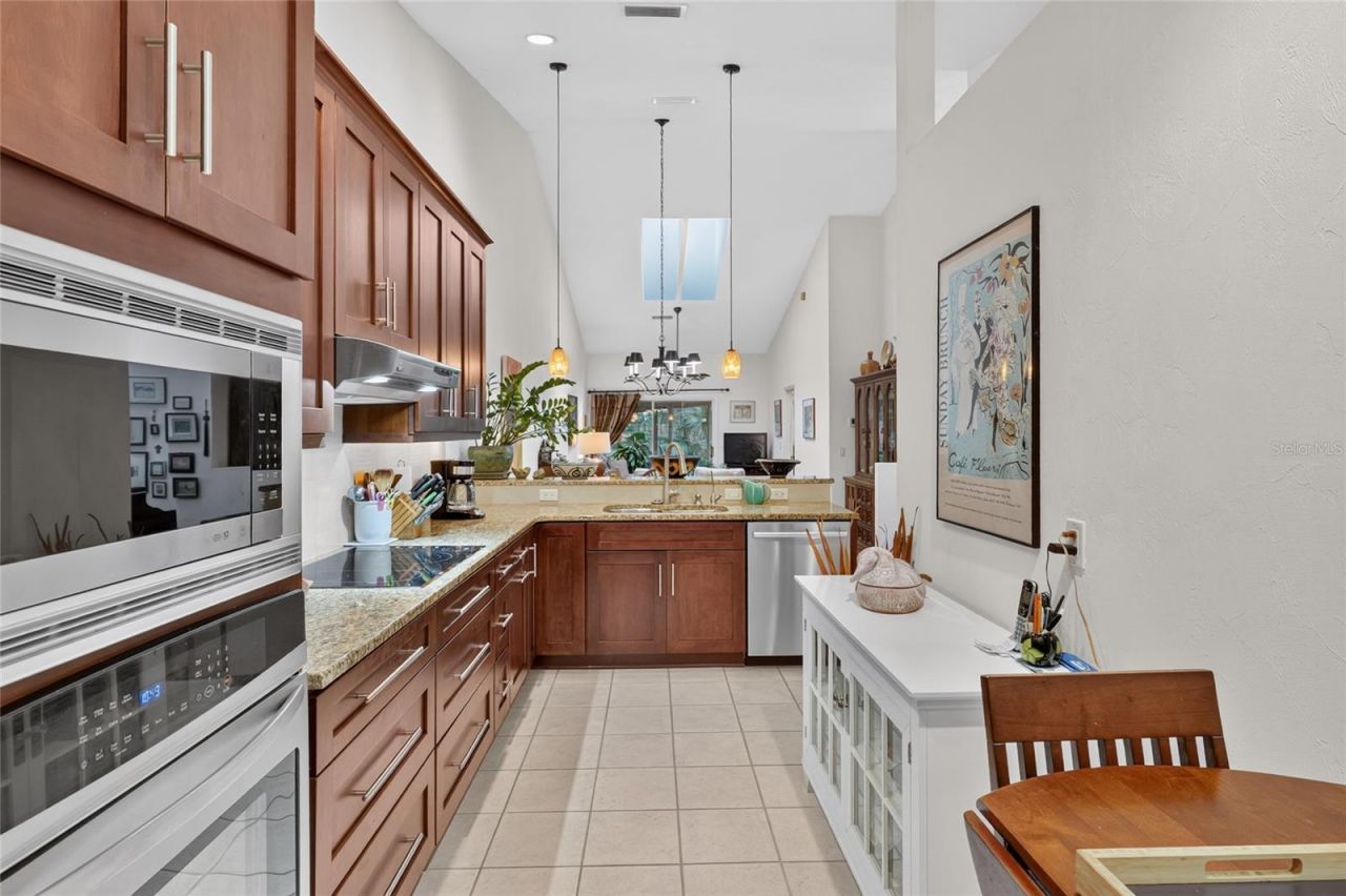 854 SW 51st Way , Gainesville, FL 32607 Photo