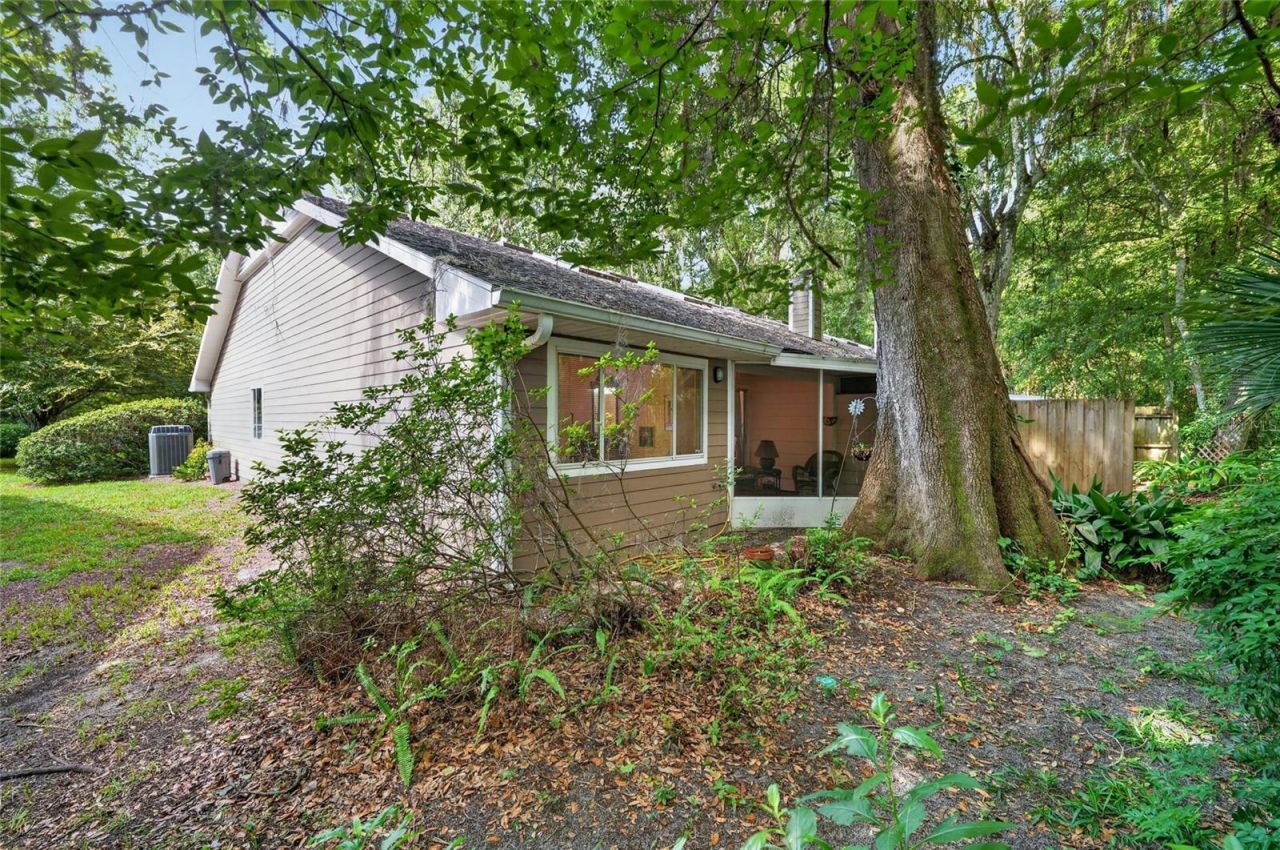 854 SW 51st Way , Gainesville, FL 32607 Photo