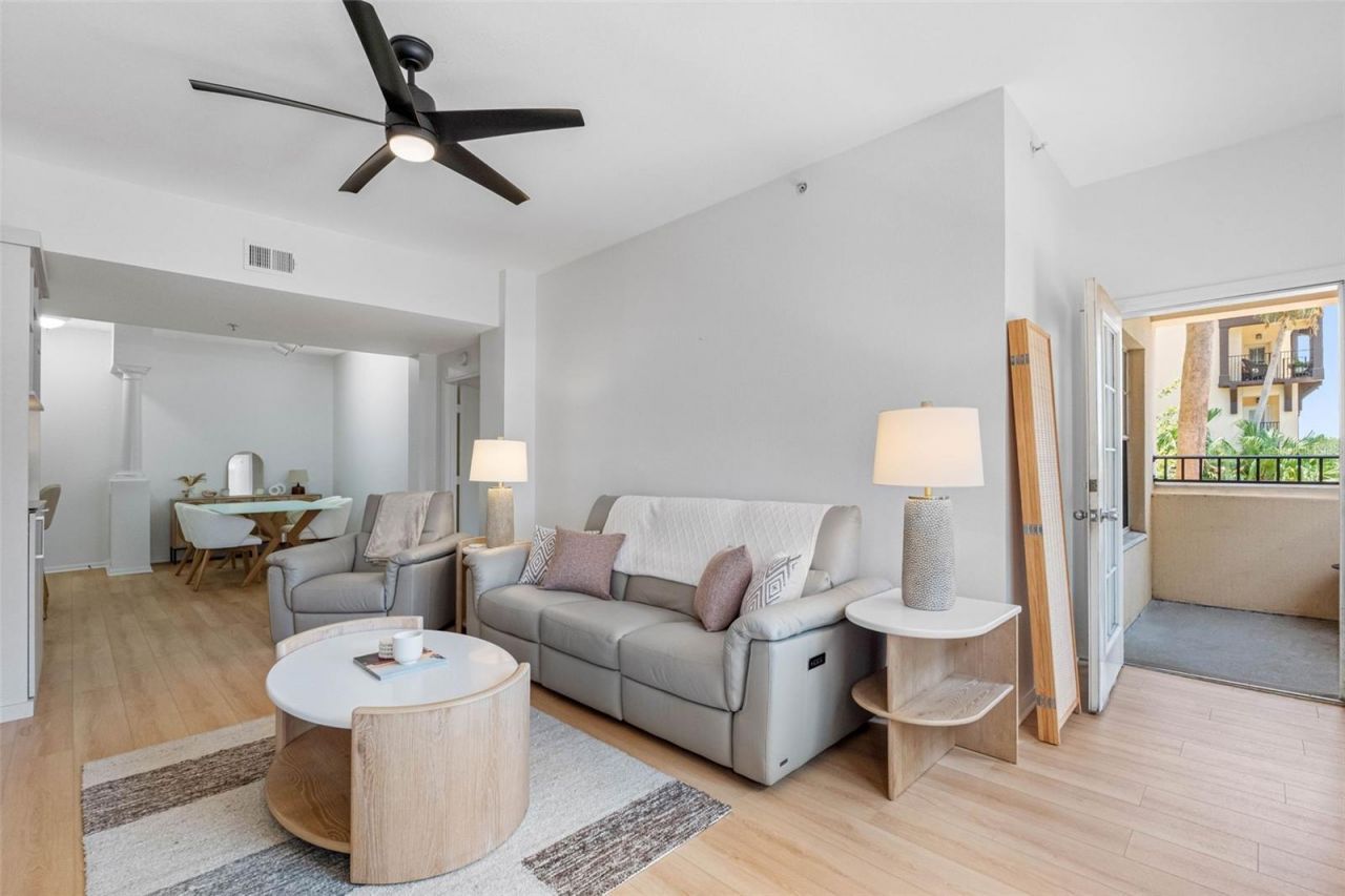 200 4th Avenue S, Unit 110, Saint Petersburg, FL 33701 Photo