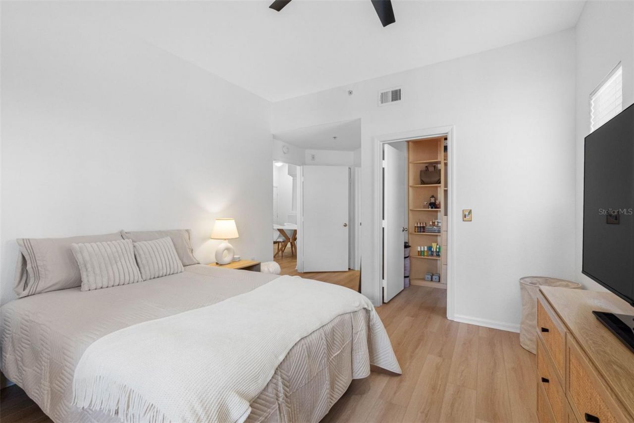 200 4th Avenue S, Unit 110, Saint Petersburg, FL 33701 Photo