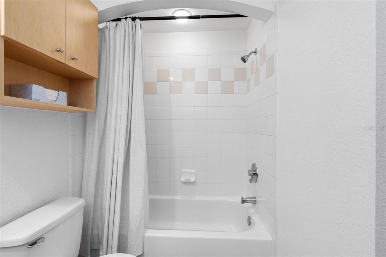 200 4th Avenue S, Unit 110, Saint Petersburg, FL 33701 Photo
