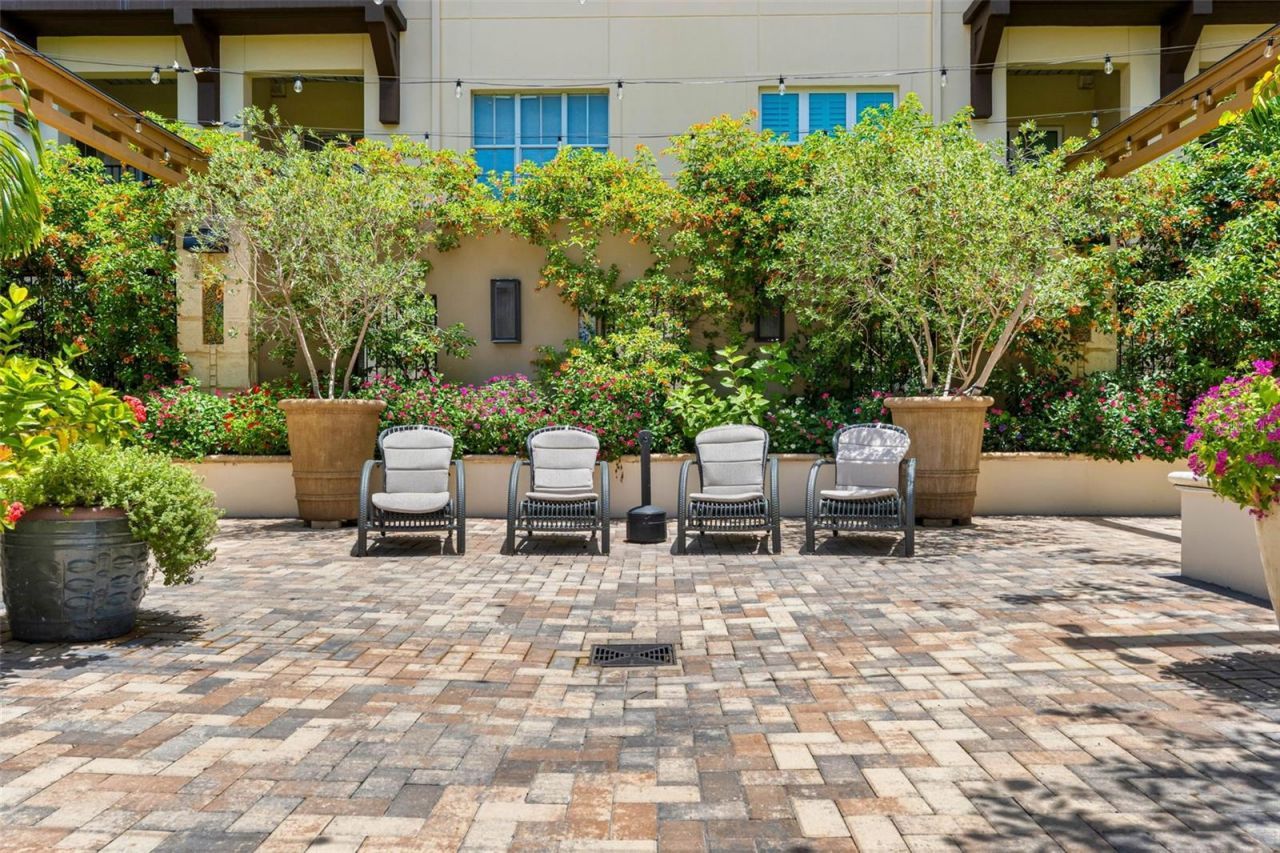 200 4th Avenue S, Unit 110, Saint Petersburg, FL 33701 Photo