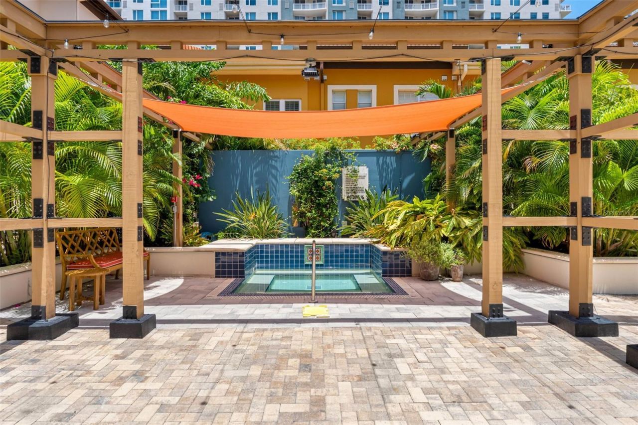 200 4th Avenue S, Unit 110, Saint Petersburg, FL 33701 Photo