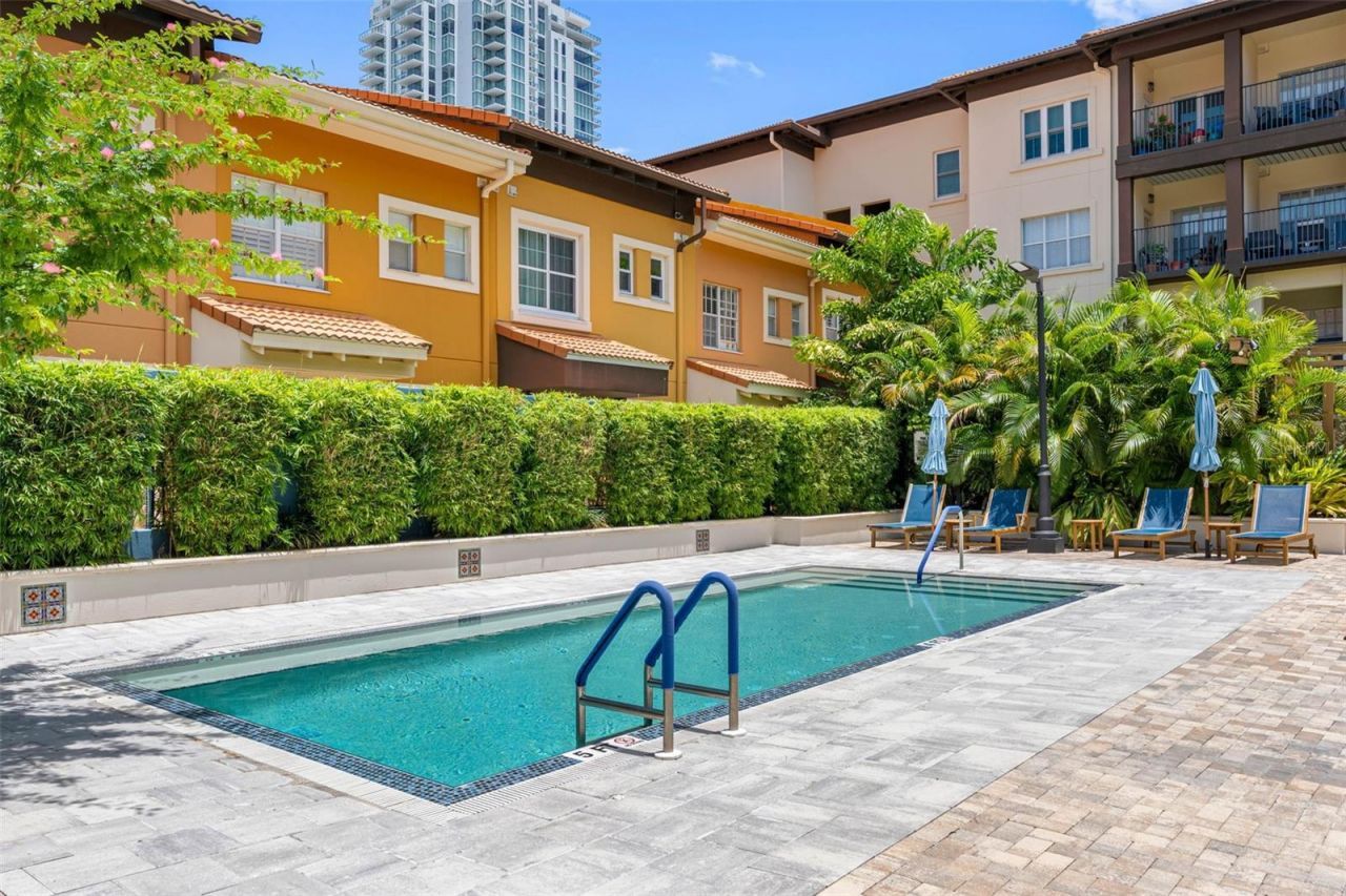 200 4th Avenue S, Unit 110, Saint Petersburg, FL 33701 Photo